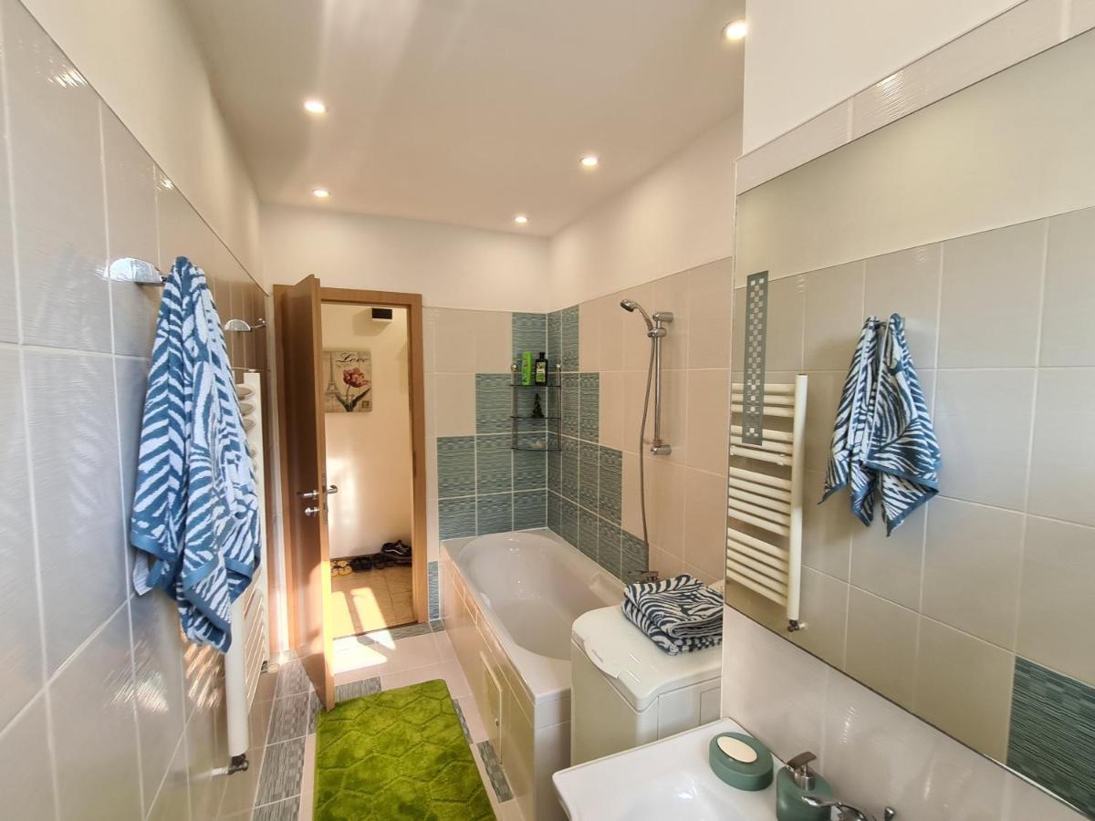 Best Apartment Hunedoara Zewnętrze zdjęcie